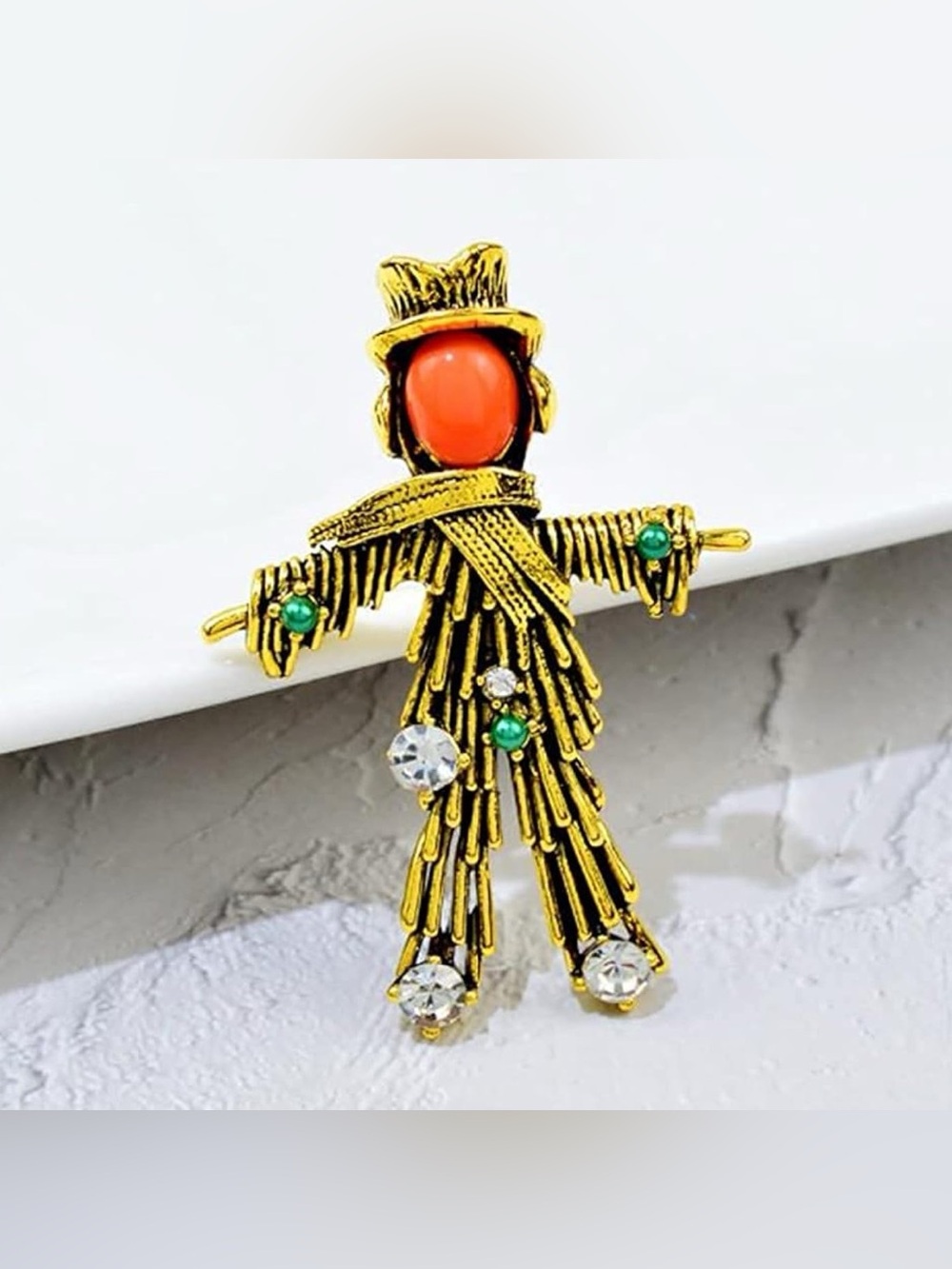 Scarecrow Brooch